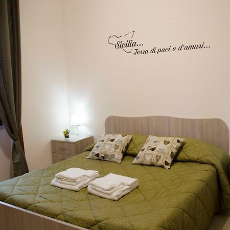 B&B Al Pilone Messina Exteriör bild